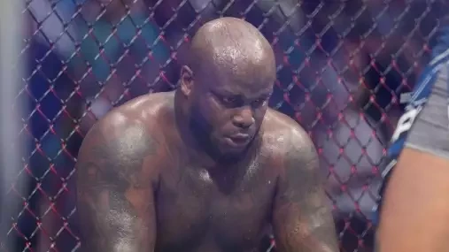 Derrick Lewis opět prohrál a chce odejít do důchodu. White má však jiný názor