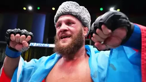 Rafael Fiziev předpověděl, jak naloží s Justinem Gaethjem