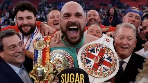 Fury si před Joshuou střihne duel s 46letým veteránem